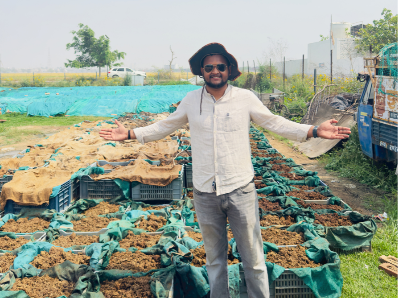 Structured Nursery for Earthworms for efficient composting